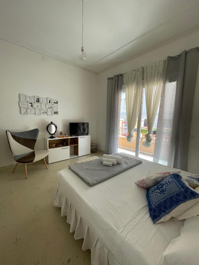 Heidi'S Apartment อาลเกโร ภายนอก รูปภาพ